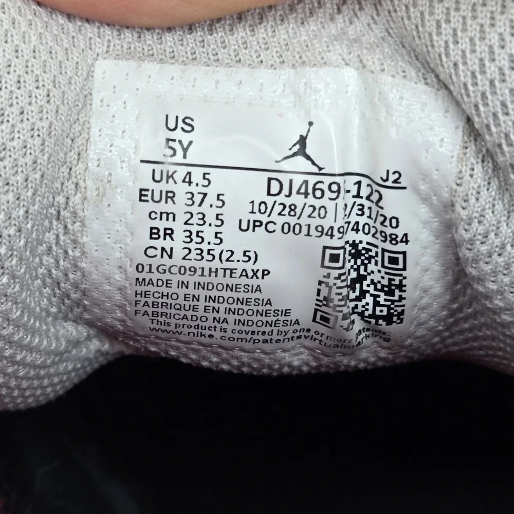 Nike Air Jordan 1 Mid Gym Red Black White 2021 DJ4695-122 GS Youth Size 5Y Shoes